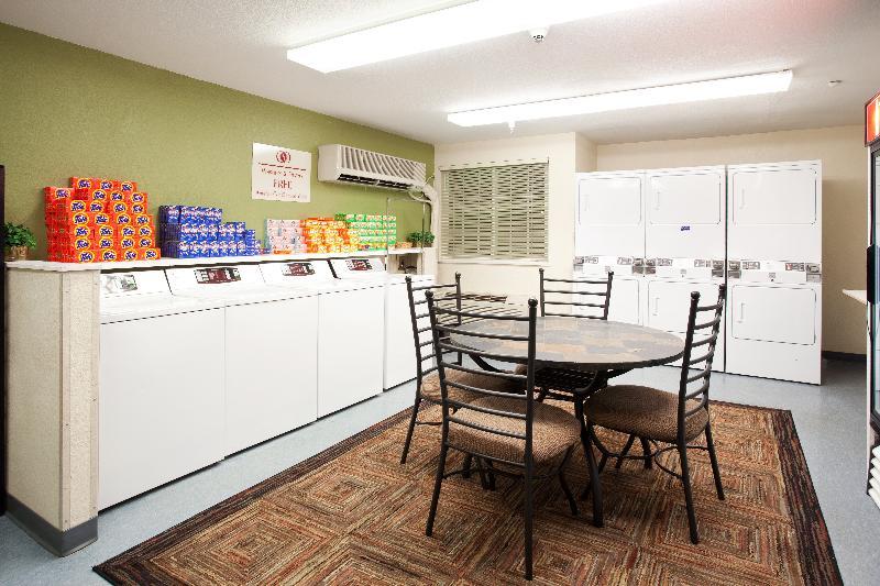 Sonesta Simply Suites Denver West Federal Center لاكيووود، لوس أنجليس، كاليفورنيا المظهر الخارجي الصورة