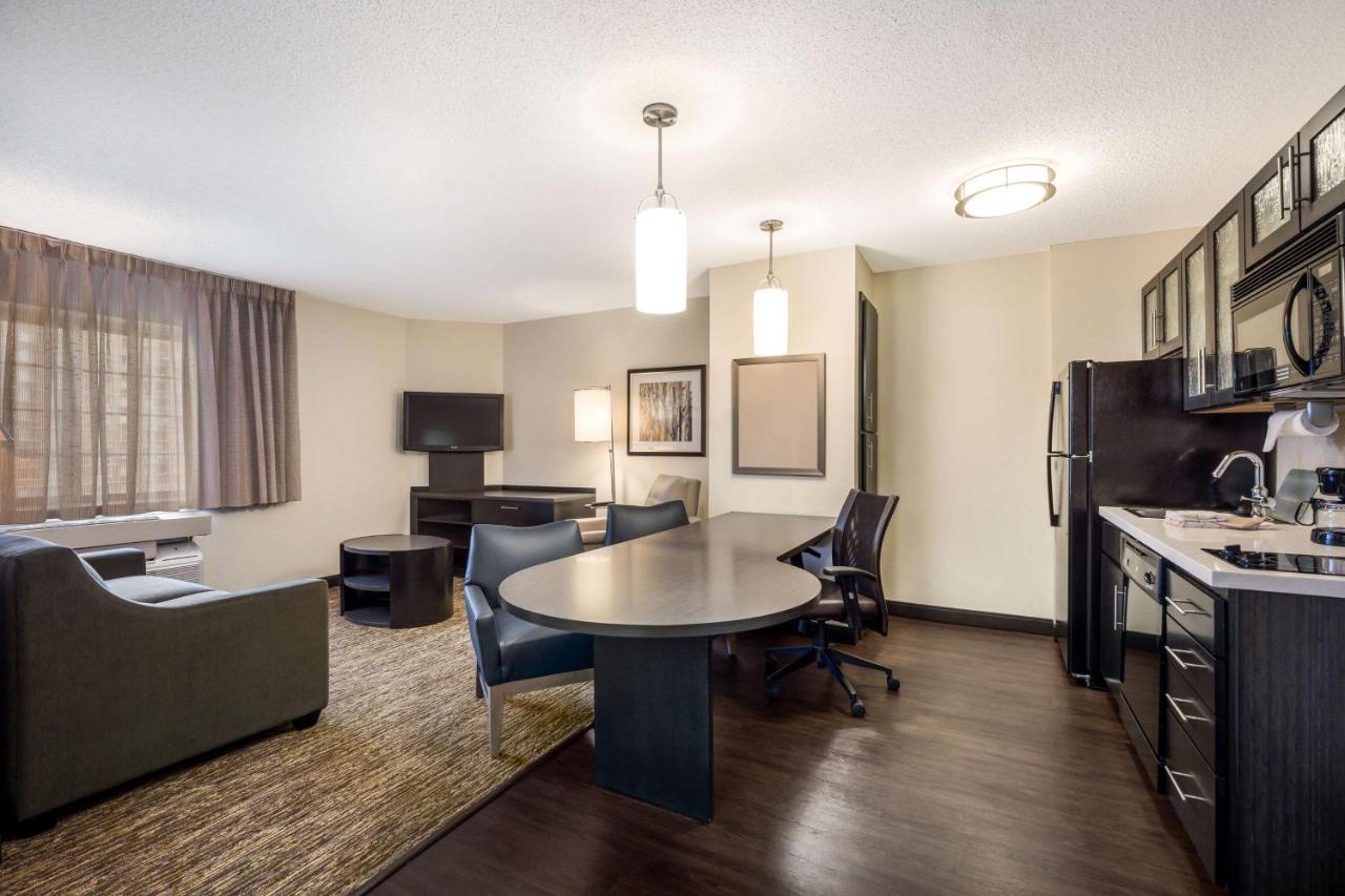 Sonesta Simply Suites Denver West Federal Center لاكيووود، لوس أنجليس، كاليفورنيا المظهر الخارجي الصورة