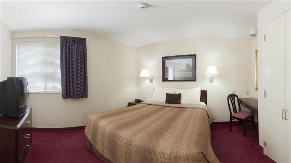 Sonesta Simply Suites Denver West Federal Center لاكيووود، لوس أنجليس، كاليفورنيا المظهر الخارجي الصورة